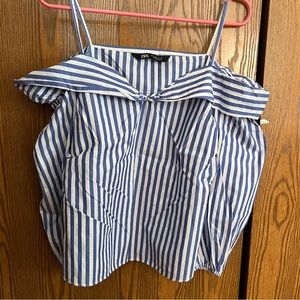✨3/$20✨Zara Off-the-Shoulder Striped Shirt
